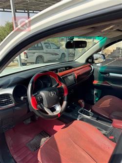 تويوتا هايلوكس